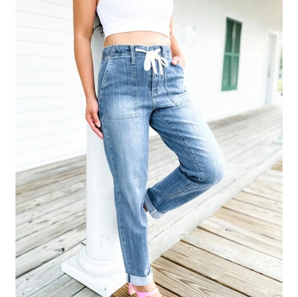 Judy Blue  Medium Wash Pull On Joggers - Picture 3 of 15